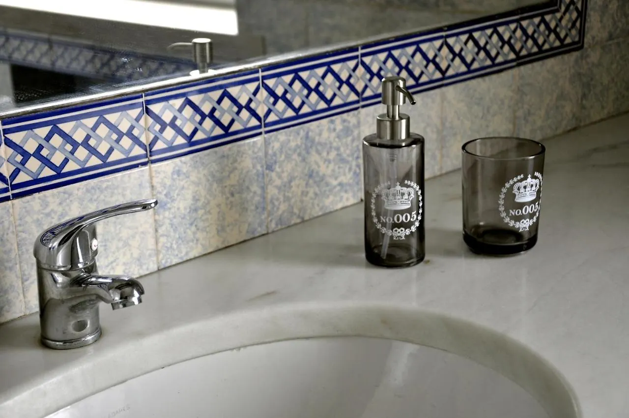 Lisbon Family Hostel